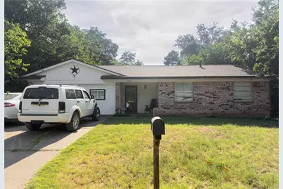 1516 NW 1st Avenue, Mineral Wells, TX 76067 - Photo 1