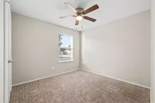 1700 Gayla Creek Dr, Little Elm, TX 75068 - Photo 14