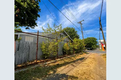 110 N Marlborough Avenue, Dallas, TX 75208 - Photo 4