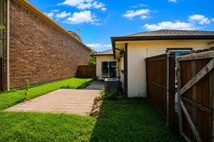 2927 Peninsula Way, Carrollton, TX 75007 - Photo 28