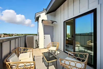 312 N Lancaster Avenue #1, Dallas, TX 75203 - Photo 2