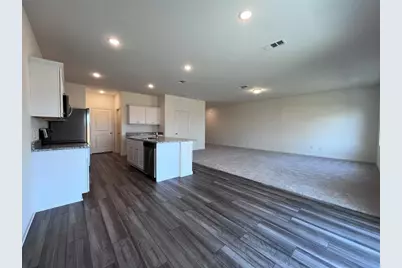 602 Colgate Circle, Princeton, TX 75407 - Photo 10