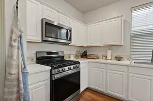 9208 Comanche Ridge Dr, Fort Worth, TX 76131 - Photo 6