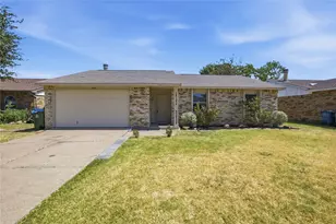 5661 Pearce St, The Colony, TX 75056 - Photo 2
