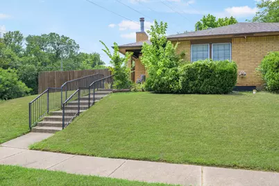 2114 Valleywood Drive, Arlington, TX 76013 - Photo 18