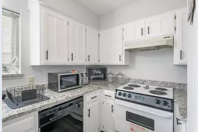 2114 Valleywood Drive, Arlington, TX 76013 - Photo 8