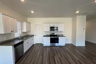 1720 Escondido Dr, Fort Worth, TX 76052 - Photo 2