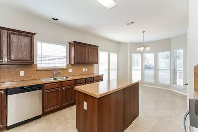 2925 Oakshire Street, Denton, TX 76209 - Photo 8