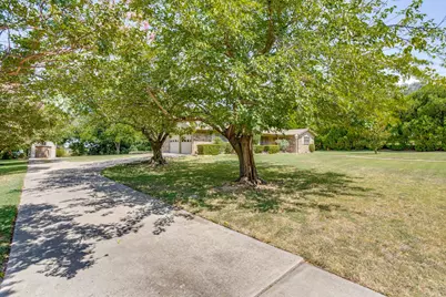 14 Arthur Drive, Edgecliff Village, TX 76134 - Photo 38