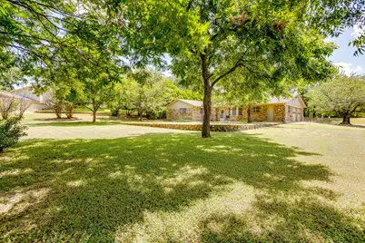 14 Arthur Drive, Edgecliff Village, TX 76134 - Photo 34