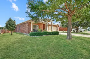 2201 Kaitlyn Dr, Weatherford, TX 76087 - Photo 1