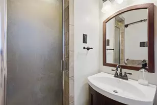 5709 Starlight Dr, Haltom City, TX 76117 - Photo 18