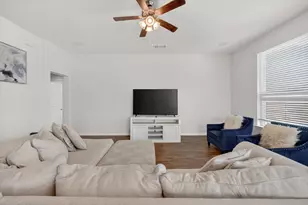 7815 Kettle Creek Dr, Arlington, TX 76001 - Photo 14
