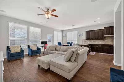 7815 Kettle Creek Drive, Arlington, TX 76001 - Photo 10