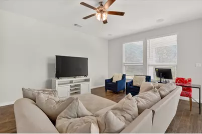 7815 Kettle Creek Drive, Arlington, TX 76001 - Photo 12