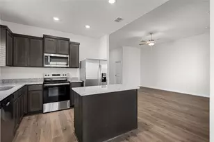 1716 Paul Dr, Seagoville, TX 75159 - Photo 2
