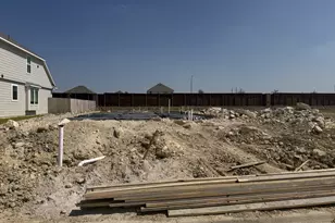 1145 Wind Drift Wy, Fort Worth, TX 76131 - Photo 2