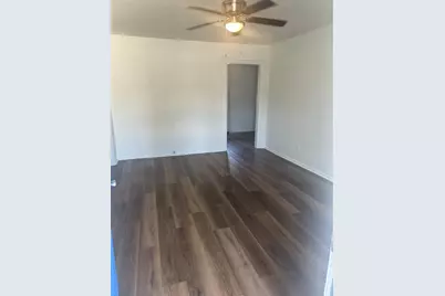 517 Hawthorne Street, Irving, TX 75061 - Photo 4