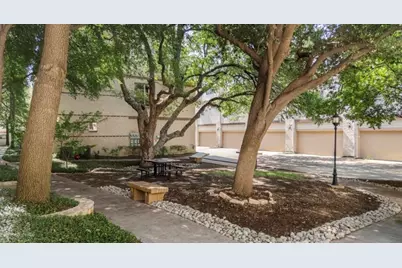 4830 Cedar Springs Road #11, Dallas, TX 75219 - Photo 18