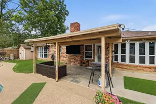 1104 Monterrey St, Bedford, TX 76022 - Photo 34