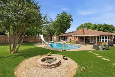 1104 Monterrey Street, Bedford, TX 76022 - Photo 38