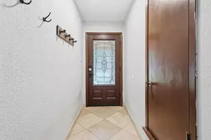 1104 Monterrey St, Bedford, TX 76022 - Photo 8