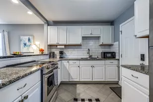 13641 Weald Green St, Dallas, TX 75240 - Photo 4