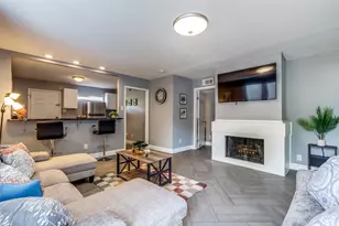 13641 Weald Green St, Dallas, TX 75240 - Photo 2