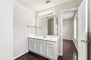 4300 Larry Don Ln, Waco, TX 76708 - Photo 16