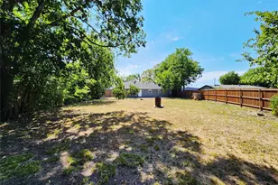 808 S Bois D Arc, Forney, TX 75126 - Photo 24