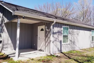 808 S Bois D Arc, Forney, TX 75126 - Photo 2