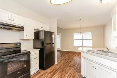 6000 Lavaca Drive, Arlington, TX 76018 - Photo 6