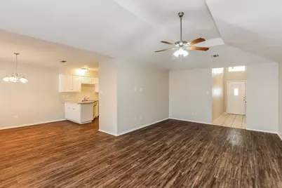6000 Lavaca Drive, Arlington, TX 76018 - Photo 2