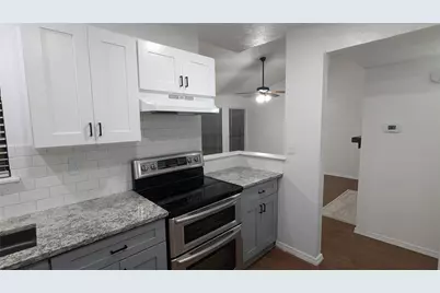 415 Liberty Place, Grand Prairie, TX 75052 - Photo 8