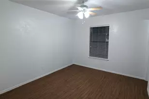 415 Liberty Pl, Grand Prairie, TX 75052 - Photo 14