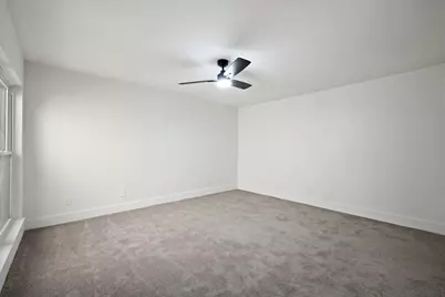 2706 Creek Wood Court, Carrollton, TX 75006 - Photo 14