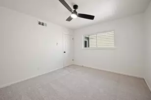 2706 Creekwood Ct, Carrollton, TX 75006 - Photo 20