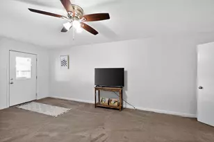 2509 W Oakdale Rd, Irving, TX 75060 - Photo 30
