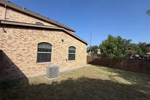 12305 Halima St, Dallas, TX 75243 - Photo 24
