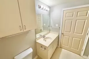 631 Texas St, Denton, TX 76209 - Photo 12
