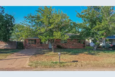 4250 Sherwood Drive, Abilene, TX 79606 - Photo 2