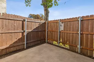 10500 Lake June Rd, Dallas, TX 75217 - Photo 24