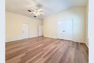 1910 Pin Oak Lane, Dallas, TX 75253 - Photo 14