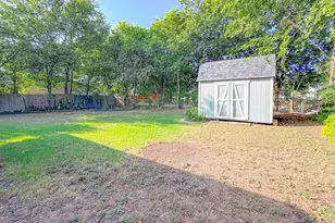 602 Richmond Ln, Waxahachie, TX 75165 - Photo 4