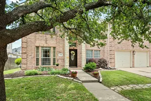 1603 Fairfax Dr, Mansfield, TX 76063 - Photo 2