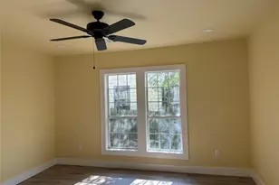 111 Pecan St, Terrell, TX 75160 - Photo 8