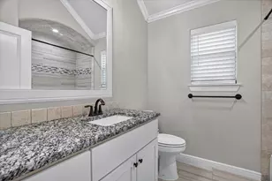 3335 White Horse Dr, Granbury, TX 76049 - Photo 16