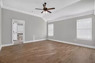 3335 White Horse Dr, Granbury, TX 76049 - Photo 10