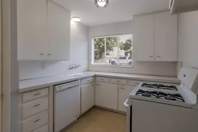 3931 Dexter Avenue, Fort Worth, TX 76107 - Photo 8