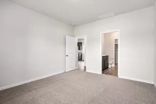6326 Emerald Tree Ln, Dallas, TX 75241 - Photo 14
